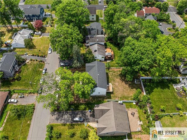 60 Jersey Avenue, Edison, NJ 08820