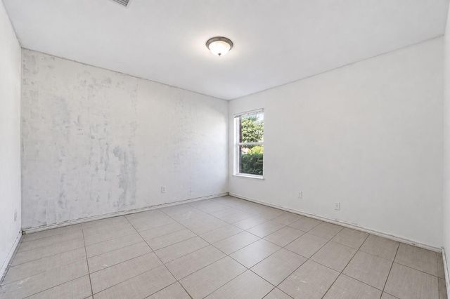 814 Indian Meadow DR, Georgetown, TX 78626