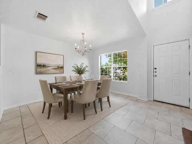 814 Indian Meadow DR, Georgetown, TX 78626