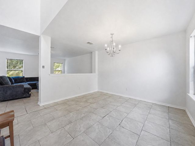 814 Indian Meadow DR, Georgetown, TX 78626