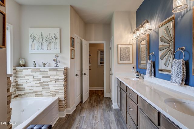 133 Ug Buckles Road, Elizabethton, TN 37643