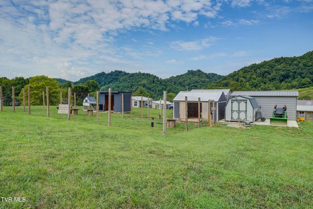 133 Ug Buckles Road, Elizabethton, TN 37643