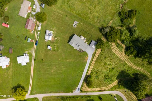 133 Ug Buckles Road, Elizabethton, TN 37643