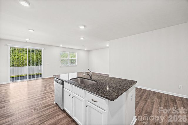3036 Bluff Hill Lane, Charlotte, NC 28215