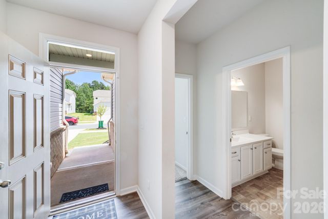 3036 Bluff Hill Lane, Charlotte, NC 28215