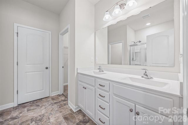 3036 Bluff Hill Lane, Charlotte, NC 28215