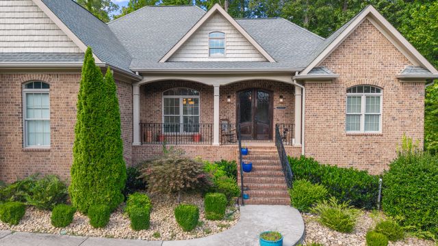 704 Pembridge Circle NW, Cleveland, TN 37312