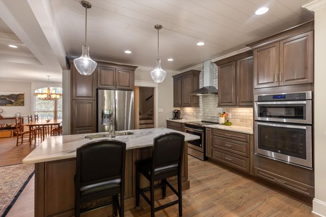 704 Pembridge Circle NW, Cleveland, TN 37312