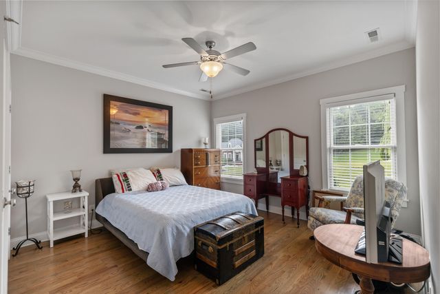 704 Pembridge Circle NW, Cleveland, TN 37312
