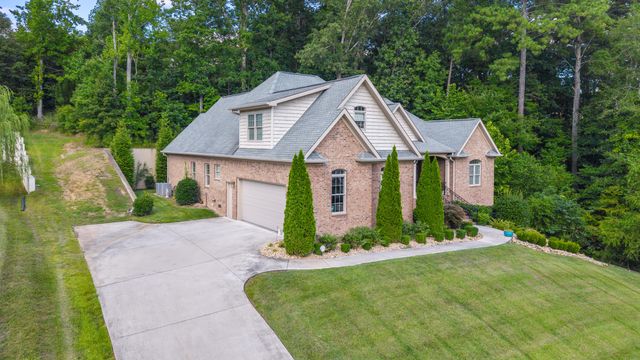 704 Pembridge Circle NW, Cleveland, TN 37312