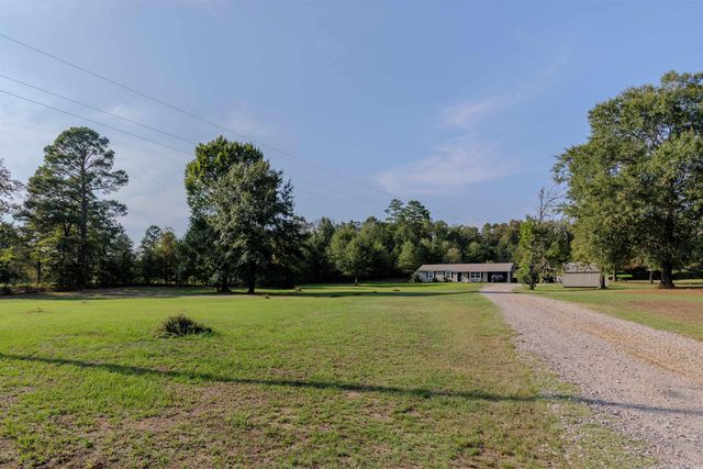 1894 Highway 60 E, Houston, AR 72070