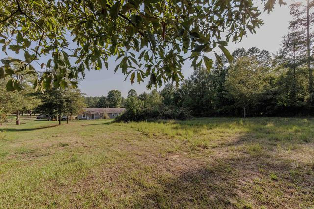 1894 Highway 60 E, Houston, AR 72070