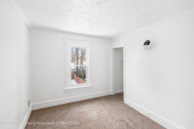 1440 E Oakland Avenue, Lansing, MI 48906