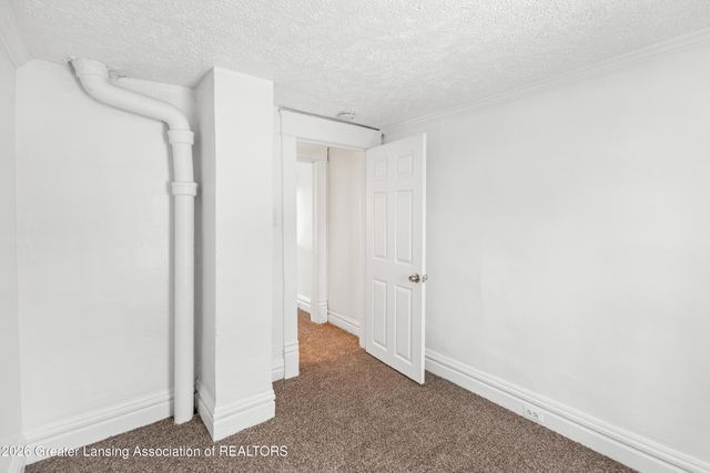 1440 E Oakland Avenue, Lansing, MI 48906