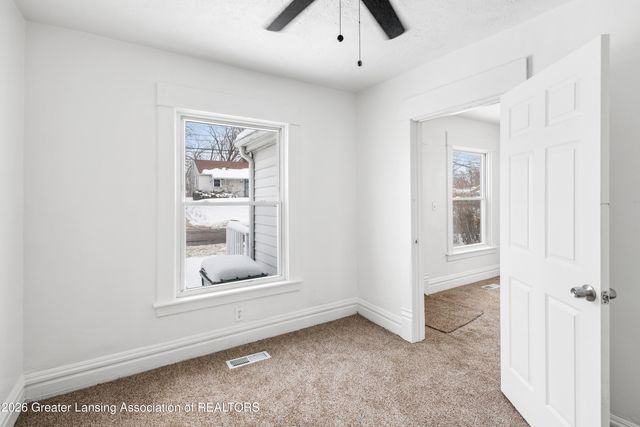 1440 E Oakland Avenue, Lansing, MI 48906