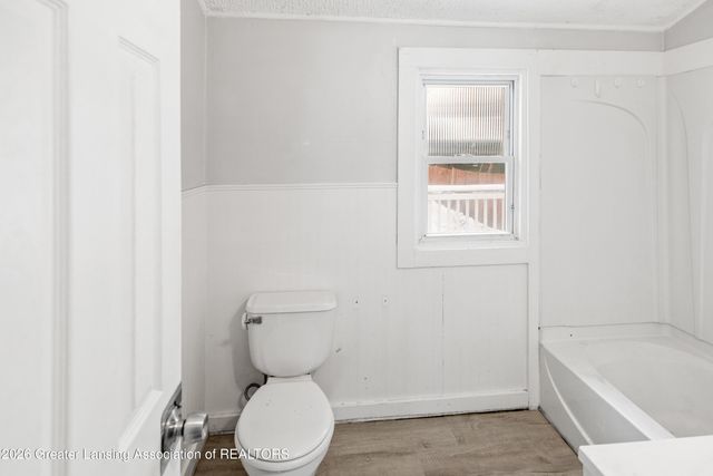 1440 E Oakland Avenue, Lansing, MI 48906