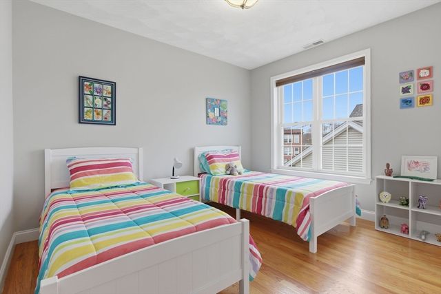 36 Pleasant Street B, Stoneham, MA 02180