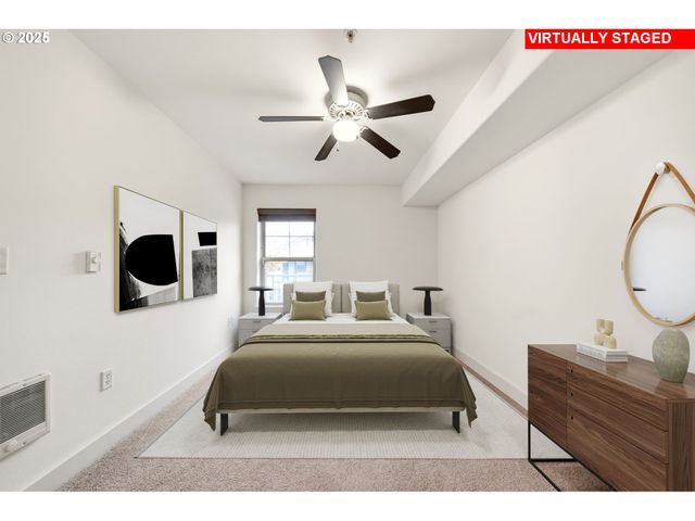 9837 Ne IRVING St 322, Portland, OR 97220