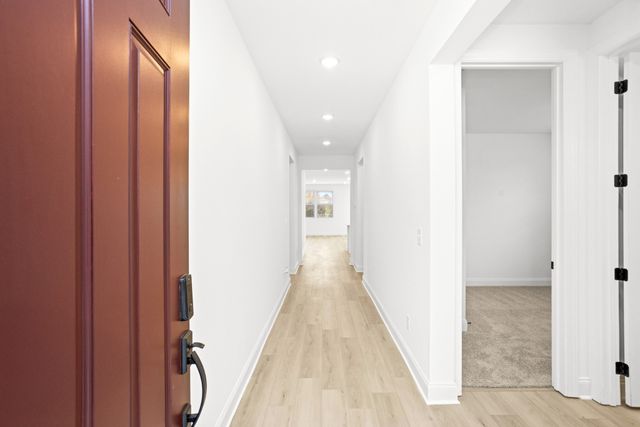 1544 Oak Springs Dr, Columbia, TN 38401