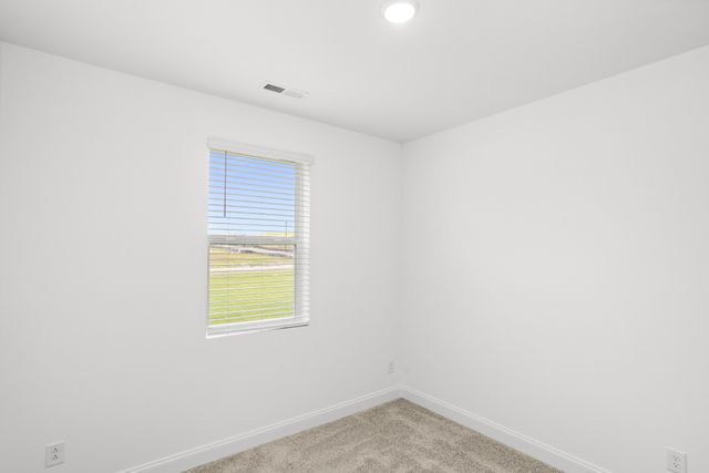 1544 Oak Springs Dr, Columbia, TN 38401