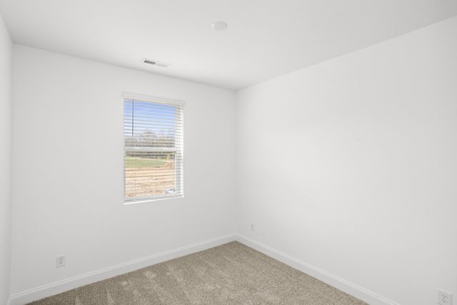 1544 Oak Springs Dr, Columbia, TN 38401