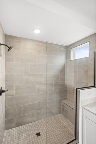 1544 Oak Springs Dr, Columbia, TN 38401