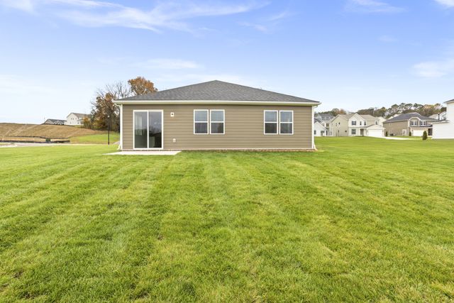 1544 Oak Springs Dr, Columbia, TN 38401