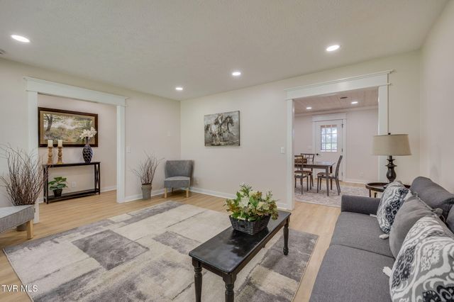 721 Foothills Road, Kingsport, TN 37663