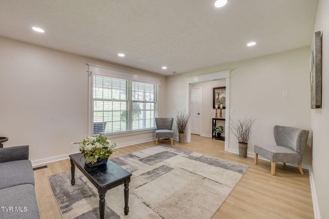 721 Foothills Road, Kingsport, TN 37663