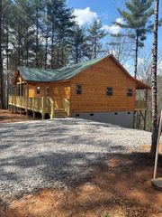 94 Noelles Pass, Murphy, NC 28906