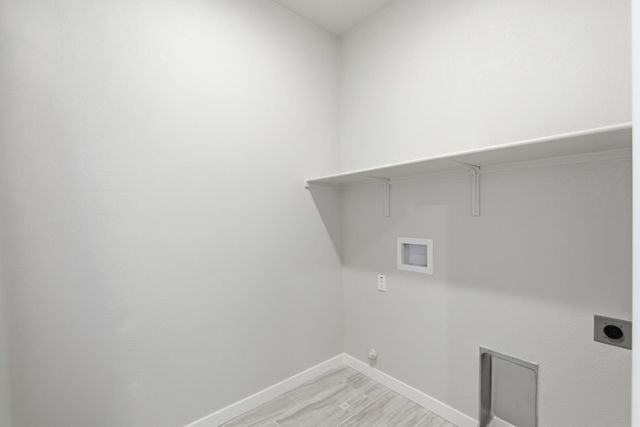 8297 Morning Star Way, Elk Grove, CA 95757