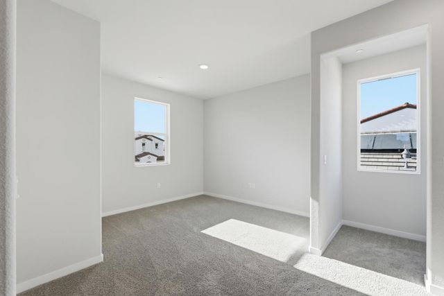 8297 Morning Star Way, Elk Grove, CA 95757
