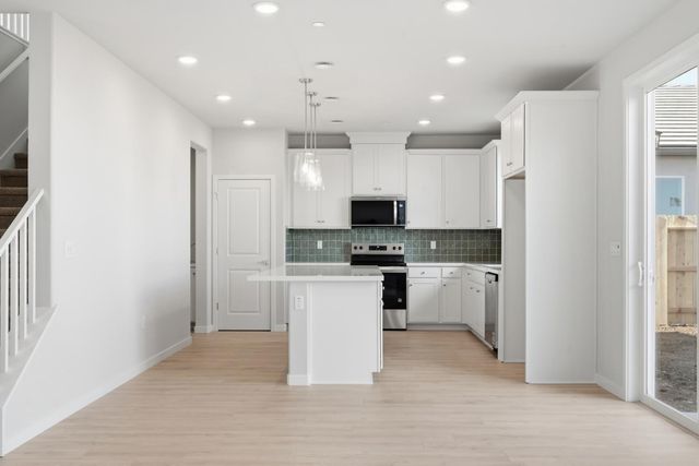 8297 Morning Star Way, Elk Grove, CA 95757