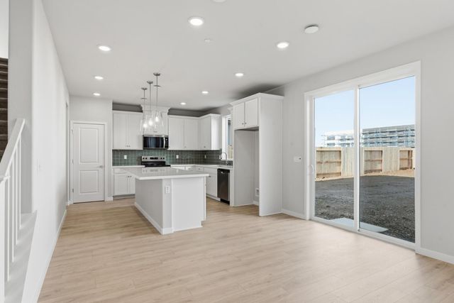 8297 Morning Star Way, Elk Grove, CA 95757