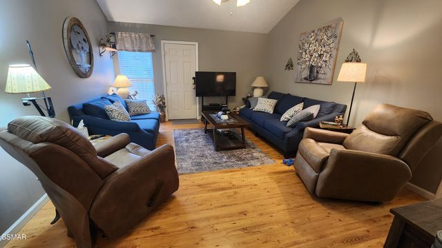 1977 McCleary Road, Sevierville, TN 37876