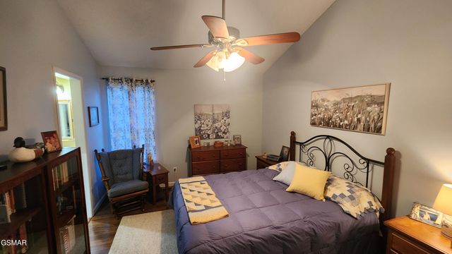 1977 McCleary Road, Sevierville, TN 37876