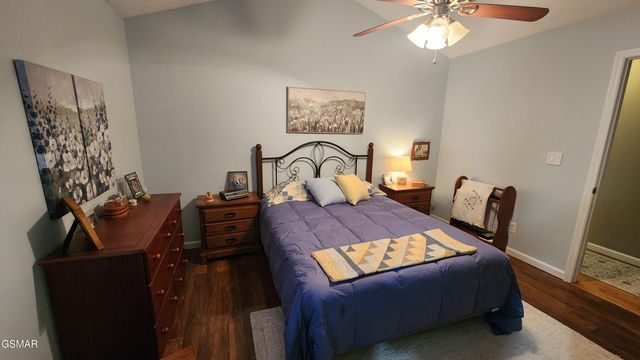 1977 McCleary Road, Sevierville, TN 37876