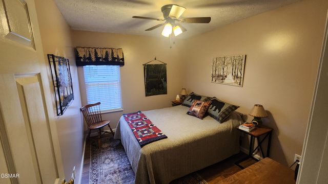 1977 McCleary Road, Sevierville, TN 37876