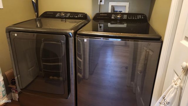 1977 McCleary Road, Sevierville, TN 37876