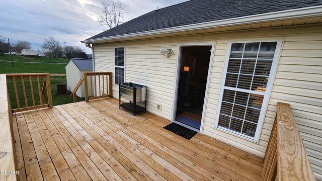 1977 McCleary Road, Sevierville, TN 37876