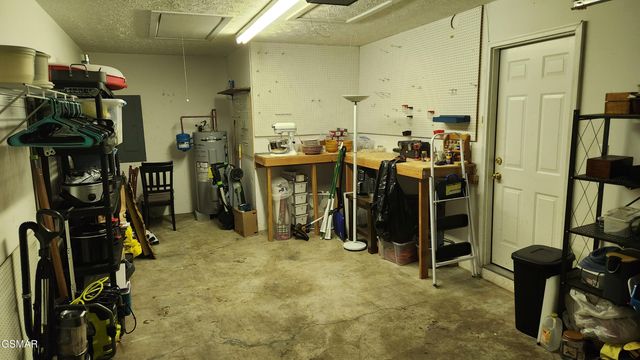 1977 McCleary Road, Sevierville, TN 37876