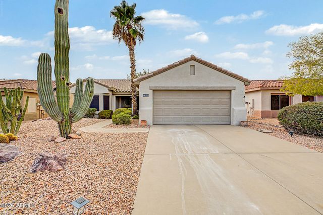 17950 N SOMERSET Drive, Surprise, AZ 85374