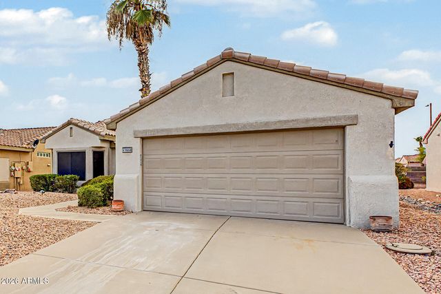 17950 N SOMERSET Drive, Surprise, AZ 85374