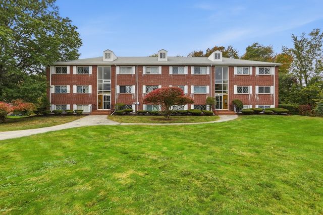 1 Fernview Ave 6, North Andover, MA 01845