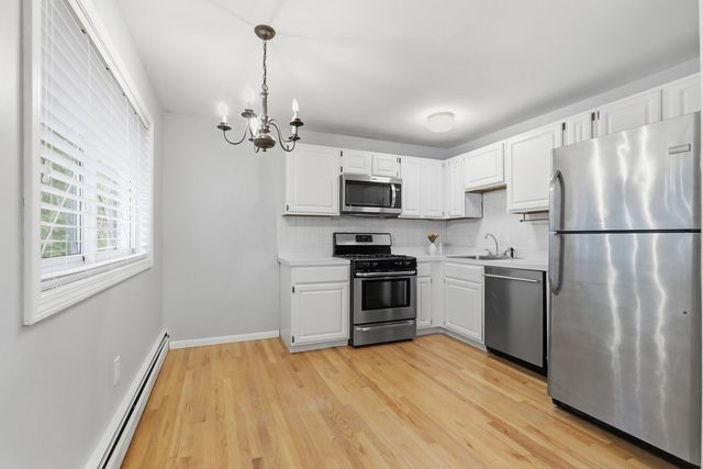 1 Fernview Ave 6, North Andover, MA 01845