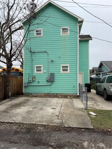 5201 Leeland Street B, Houston, TX 77023