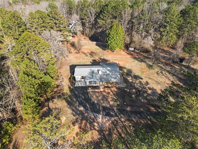 24 Shiloh Church Road, Carrollton, GA 30116