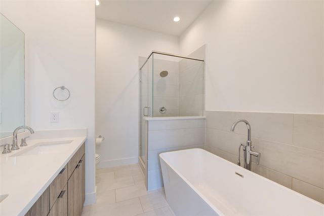 564 Janisch Road, Houston, TX 77018