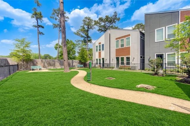564 Janisch Road, Houston, TX 77018