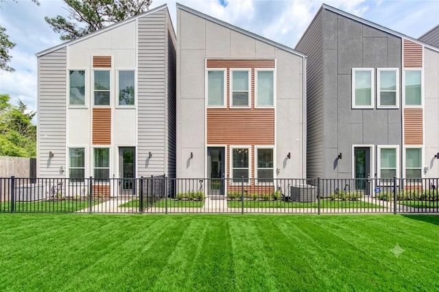 564 Janisch Road, Houston, TX 77018